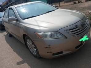 A picture of Toks standard Toyota Camry 2007 engine and gear untouched AC