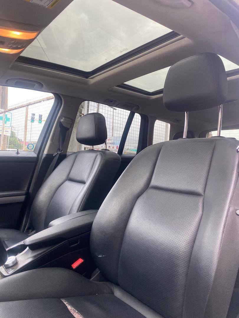 A picture of Distress sales Foreign Used 2010 Mercedes Benz GLK350.