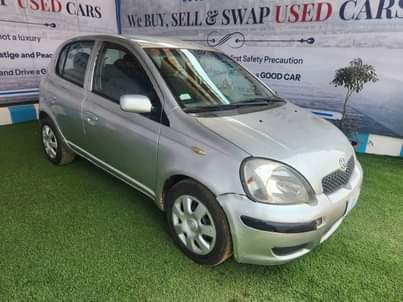 A picture of CLEAN Toyota Yaris
