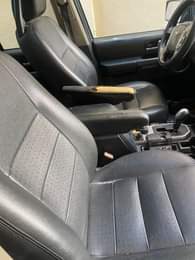 A picture of Lr3 2006 Engine super sound gearbox excellent ac needed attention