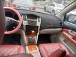 A picture of 2006 Lexus RX330 Sound engine and Gear Ac working neat
