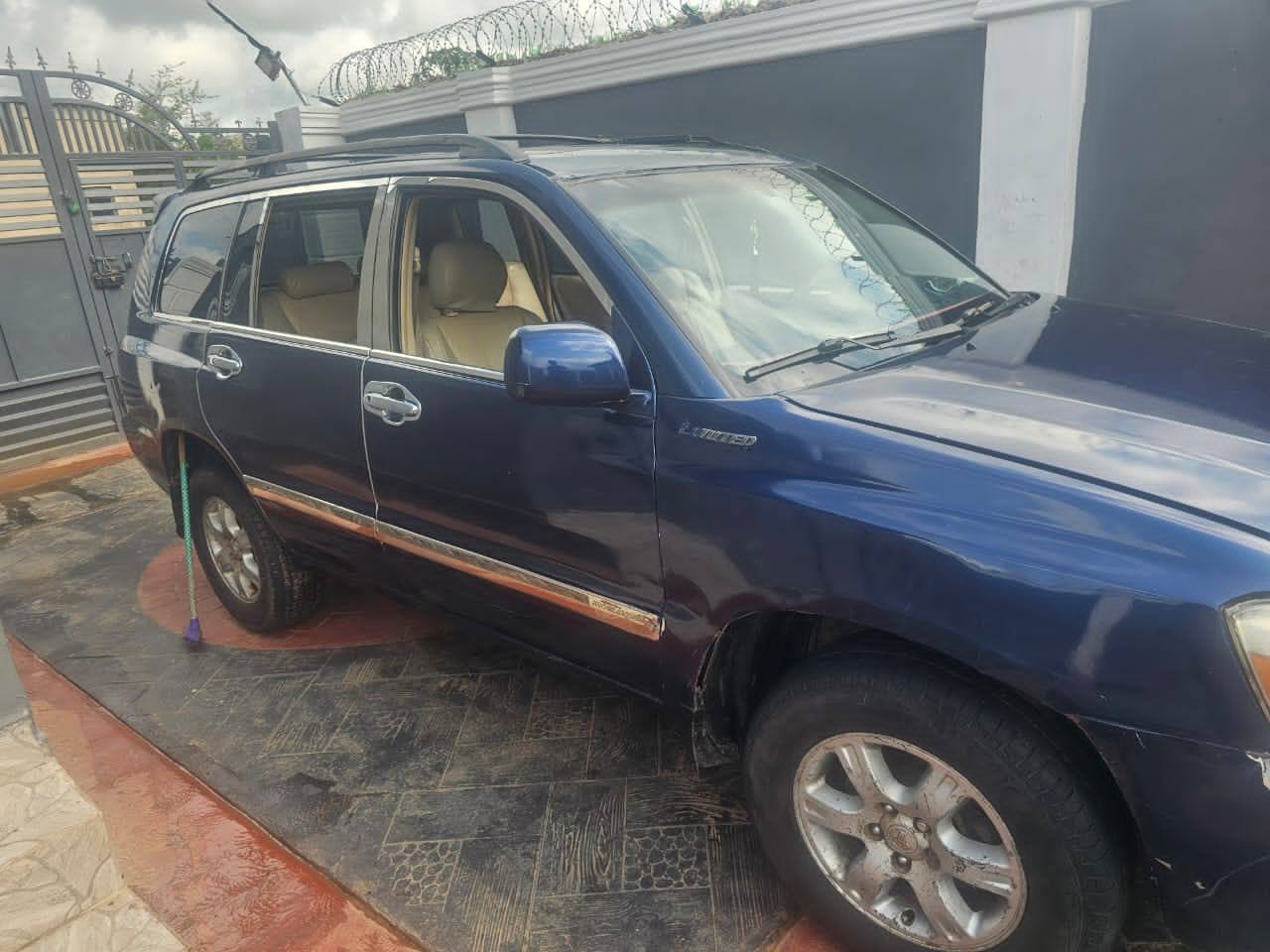 A picture of Toyota Highlander