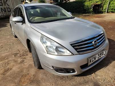 2500cc cars