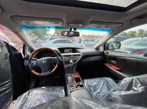 A picture of Lexus RX350 2011 black