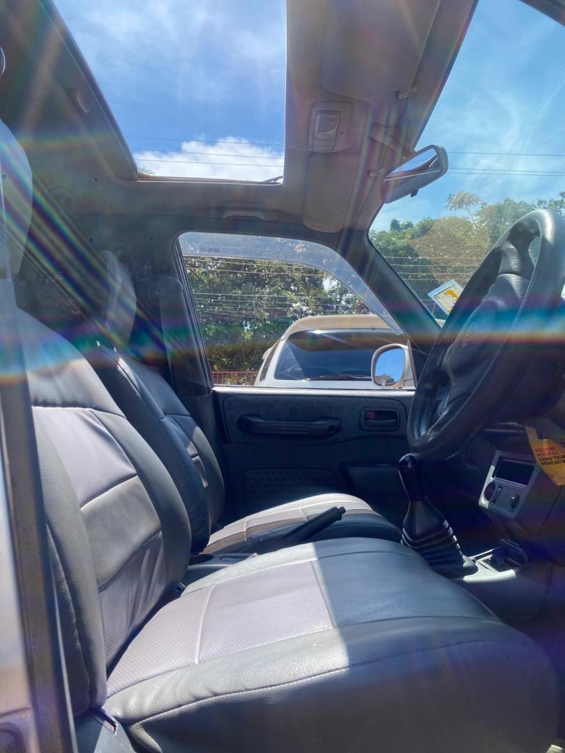 A picture of TOYOTA RAV4