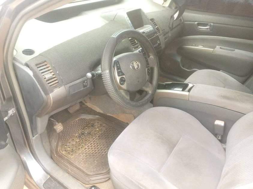 A picture of 2007 Toyota Prius Toyot Okay