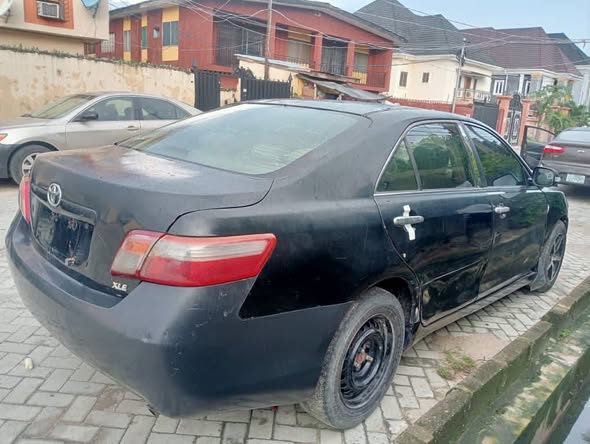 A picture of Distress sales Nigerian Used Toyota Camry muscle 2008