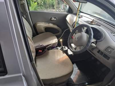 used nissan march