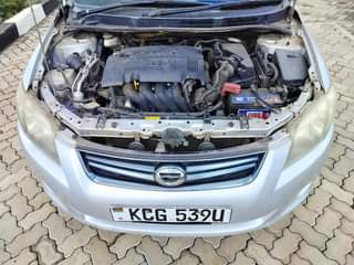 A picture of Toyota fielder 2010 0792665875