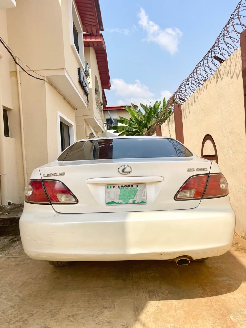 A picture of Awoof Lexus Es 330 2004 08135230928