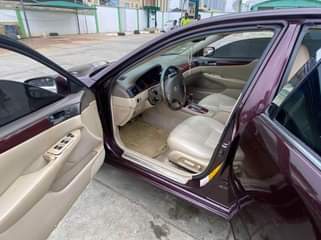 A picture of Lexus ES 300 02