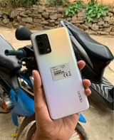 A picture of OPPO A95