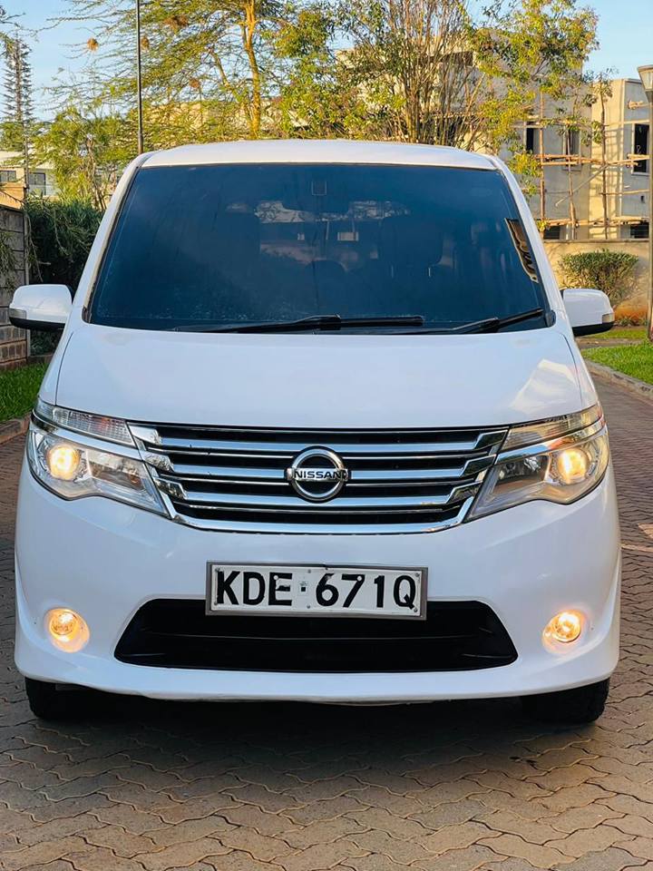 nissan serena