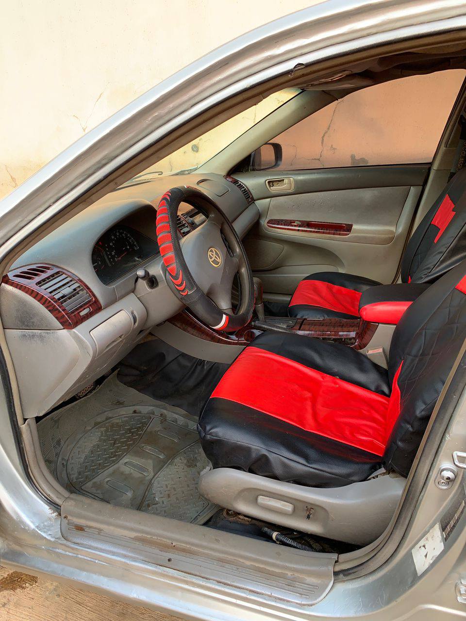 A picture of Toyota Camry 2003