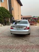 A picture of MECERDES BENZ CLS AMG 2010 model