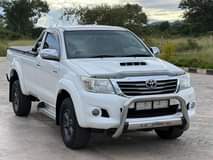 used toyota hilux