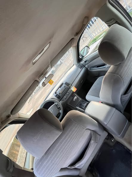 A picture of 2006 Toyota Camry