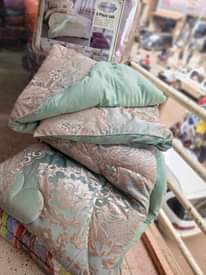 A picture of 6 PIECE DUVETS AVAILABLE IN DIFFERENT COLORS AND SIZES SET