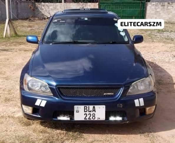 used toyota altezza