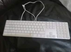 A picture of Apple wired keyboard