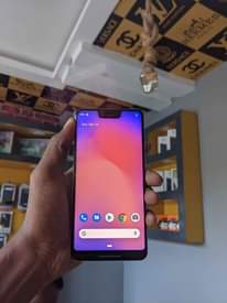 A picture of Google pixel 3xl