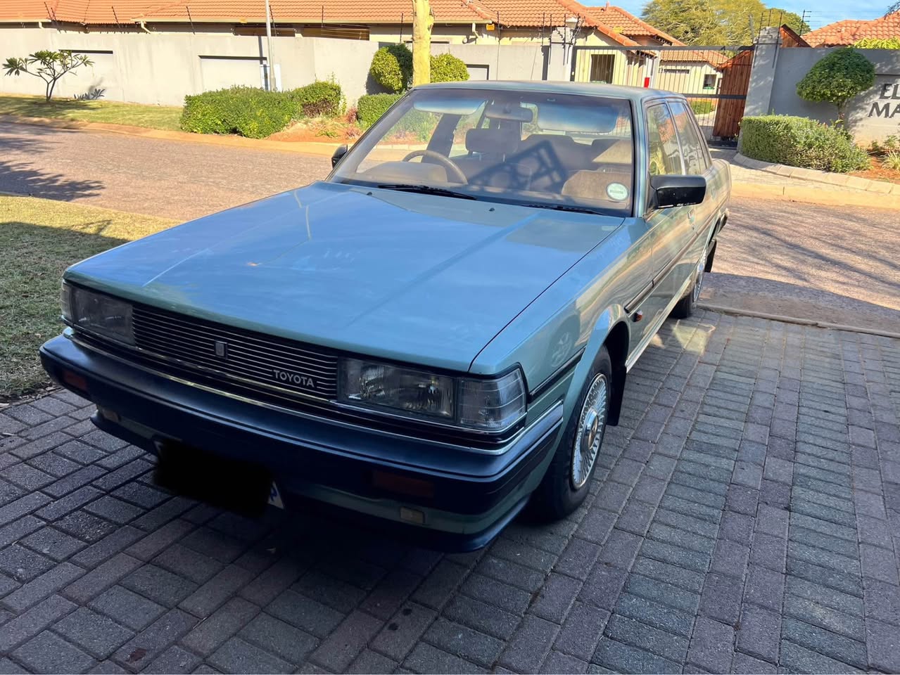 toyota cressida