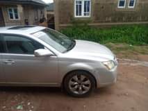 A picture of 07 Toyota Avalon