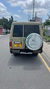 A picture of TOYOTA LAND CRUISER SPRING BANZI TSH MIL 26 TUPIGIE CHAAP