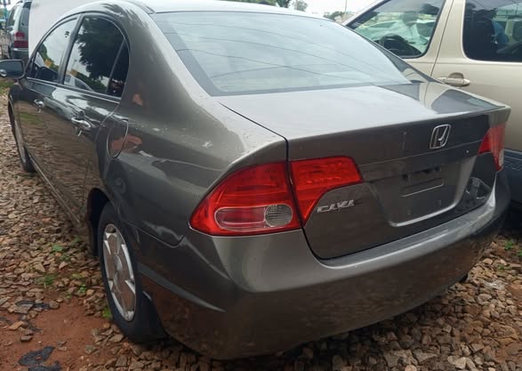 A picture of FOREIGN USED Mint HONDA CIVIC IROBOT 2007 model available for