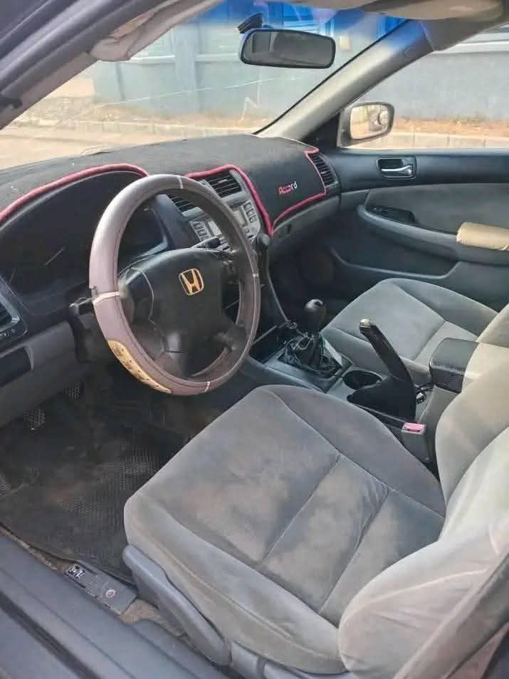 A picture of 2004 Honda accord