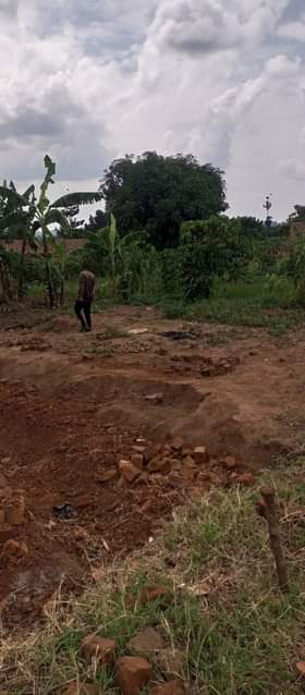 A picture of 30x40ft in nakanyonyi for sale