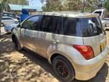 A picture of TOYOTA IST