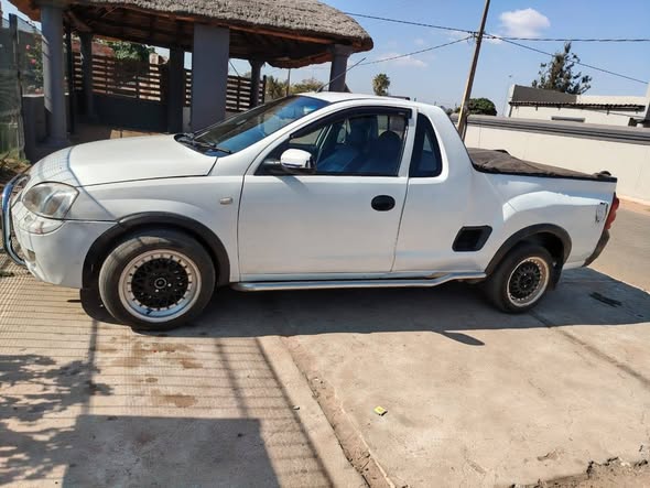 corsa utility under r50000