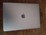 A picture of MACBOOK PRO RETINA DISPLAY 13 inch 2017 Four Thunderbolt 3