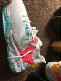 A picture of Shoes