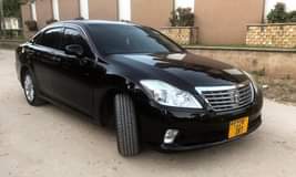 A picture of Toyota Royal Saloon