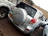 A picture of Toyota RAV4 2006