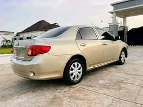 A picture of Fully pimped Tokunbo Toyota corolla Automatic Transmission fabric interior Alloy