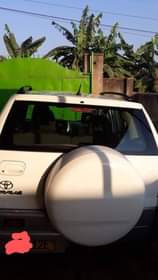 A picture of RAV4 automatic for sale with all documents made in 204