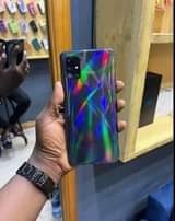 A picture of SAMSUNG A51