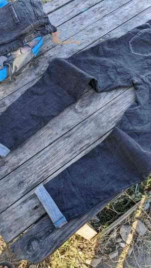 A picture of Jeans ya mtumba