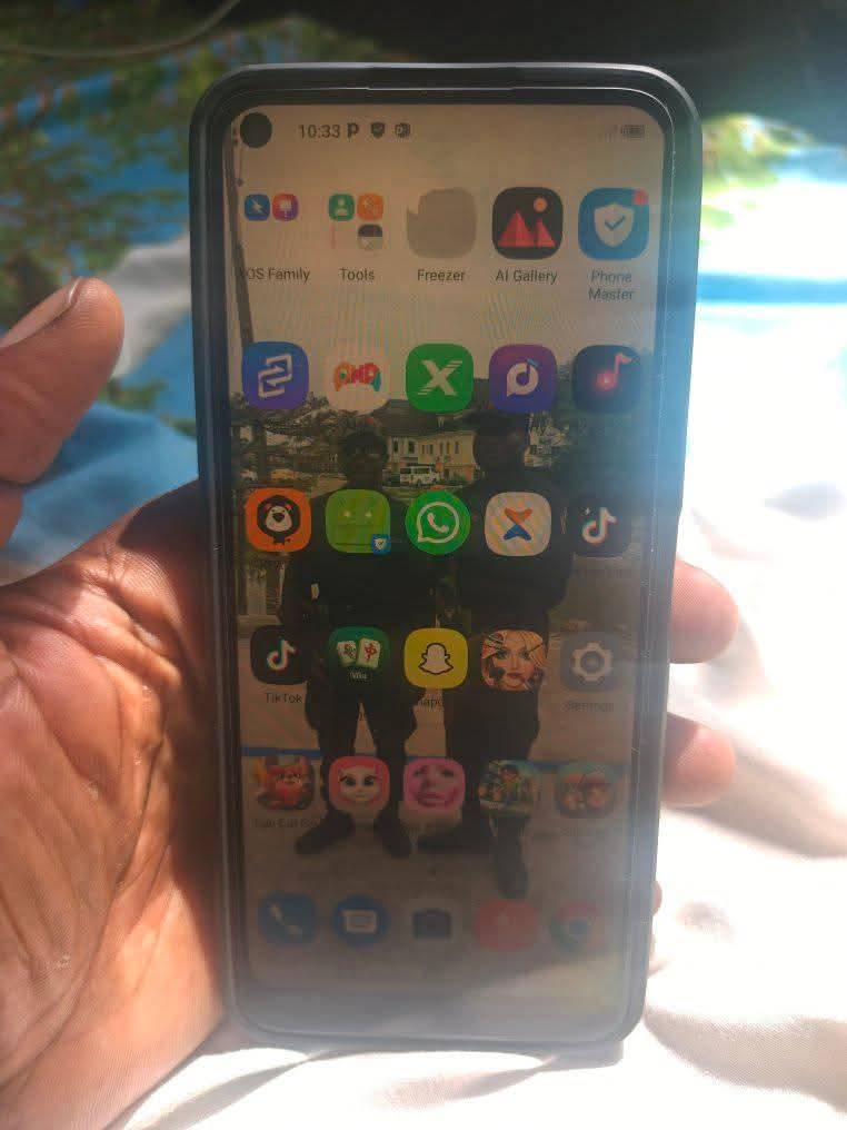 A picture of My infinix phone note 8