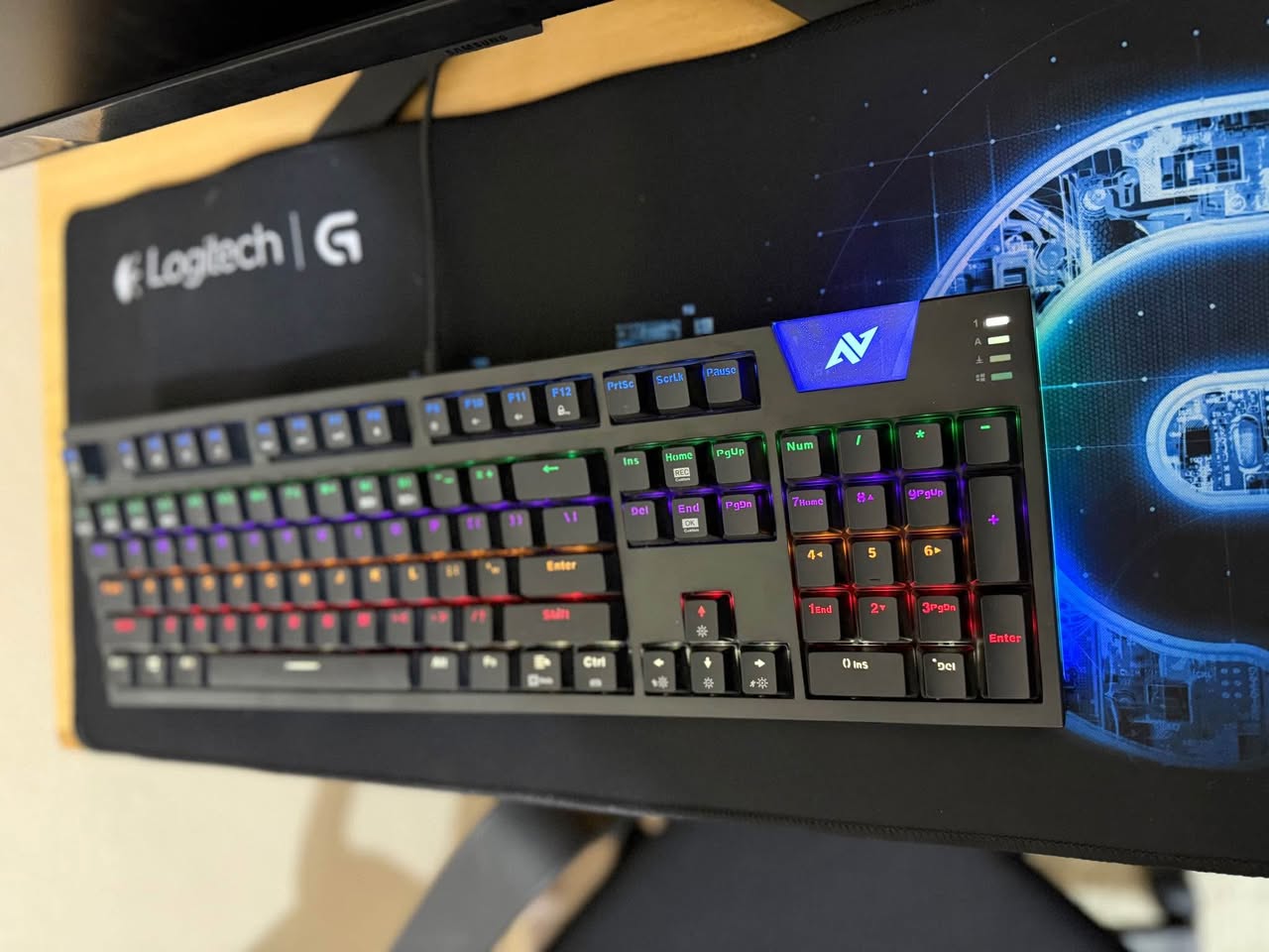 A picture of Gaming mouse and keyboard and headset