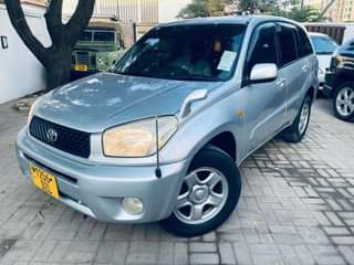 A picture of TOYOTA RAV4 Engine code 1zz Engine capacity 1790cc Full ac
