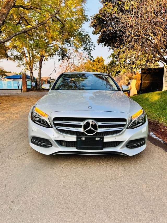 classifieds/cars mercedes