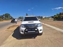 used toyota hilux