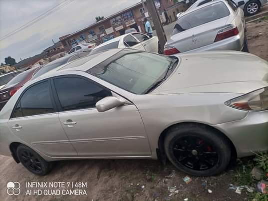 A picture of Toyota Corolla 2004