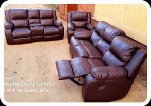 classifieds/furniture sofas