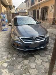A picture of This is Volkswagen 2012 model everything is working perfectly fine
