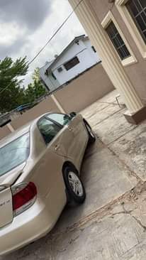 A picture of 2005 Toyota Camry